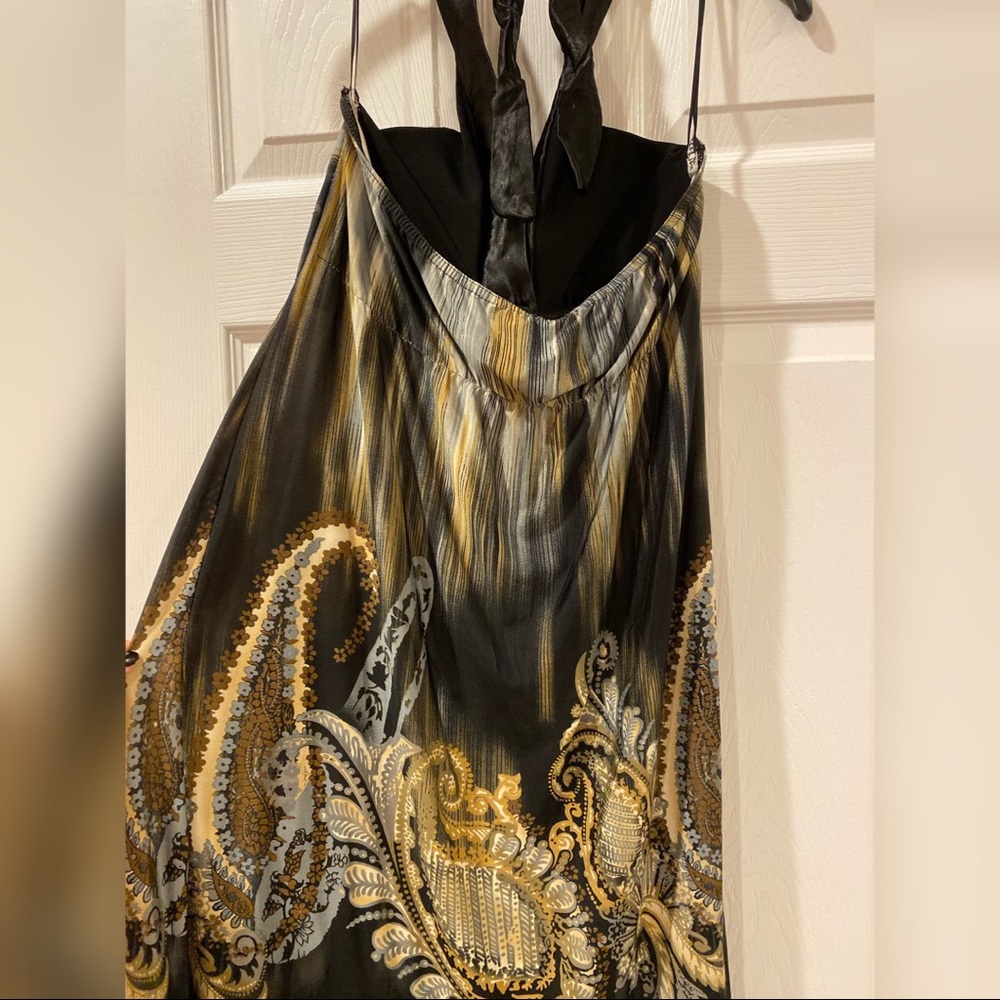 Dress - Picture 3 of 3